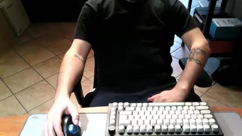 mr_kaa online show from 02/16/25, 01:38