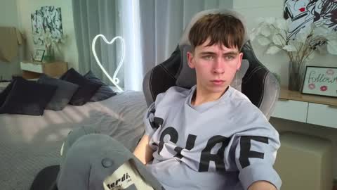 Kris online show from 02/25/25, 05:30