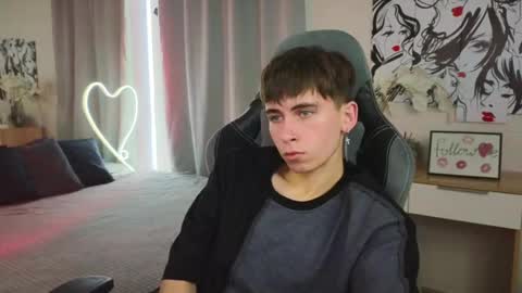 Kris online show from 02/27/25, 05:24