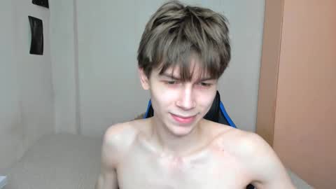 Makentoshi online show from 12/24/24, 04:08