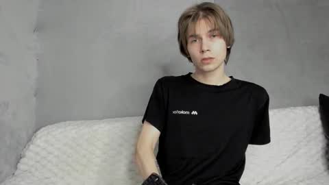 Makentoshi online show from 09/19/25, 05:46