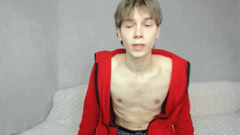 Makentoshi online show from 03/11/26, 08:42