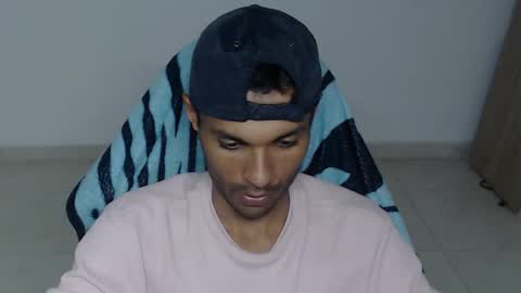 Max online show from 11/10/25, 05:12