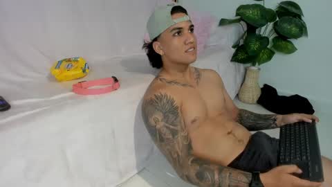 mr_maximo online show from 04/30/26, 04:30