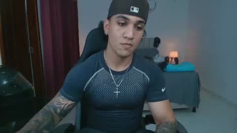 Snapshot of mr_maximo chatting on 06/27/26, 02:49 mr_maximo online show from 06/27/26, 02:49