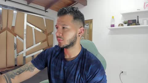 MIKEE online show from 02/08/25, 03:08