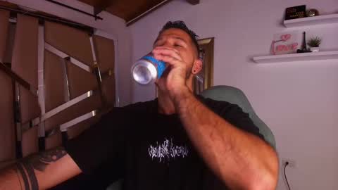 MIKEE online show from 09/12/25, 03:06