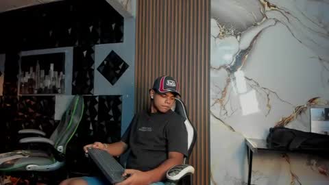 mr_mois online show from 07/16/26, 06:08