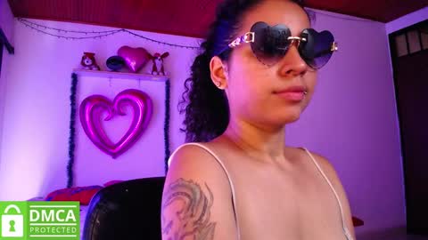 Snapshot of mr_mrscurie chatting on 12/29/24, 04:40 Mr Mrs Curie online show from 12/29/24, 04:40