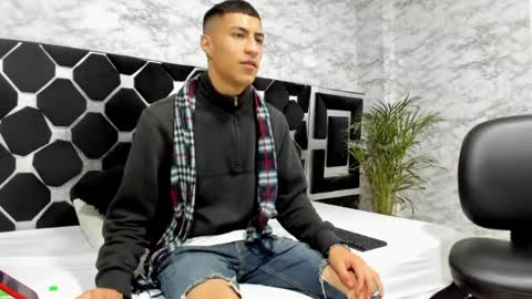 Mr Porn  online show from 04/10/26, 02:22