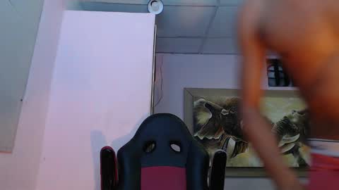 mr_stiven_ online show from 02/15/25, 09:27