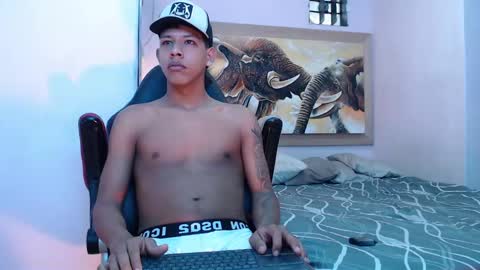 mr_stiven_ online show from 02/18/25, 02:59