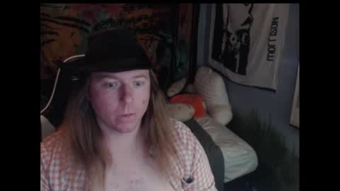 mr_strawberry online show from 10/08/25, 10:24