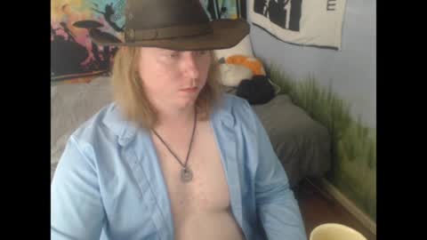 mr_strawberry online show from 03/24/26, 06:35