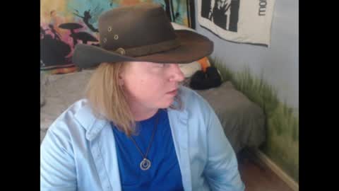 mr_strawberry online show from 03/25/26, 08:15