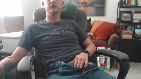 MrMcCray online show from 12/03/24, 07:22