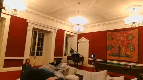 mr and mrs vanilla online show from 02/22/25, 08:42