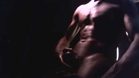 MrBigDiQ1 online show from 12/18/24, 10:46