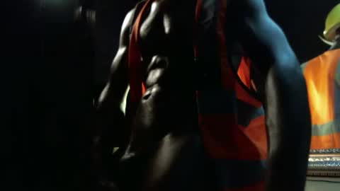 MrBigDiQ1 online show from 01/18/25, 02:03