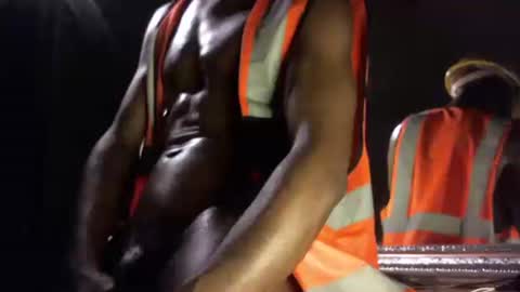 MrBigDiQ1 online show from 02/19/25, 07:39