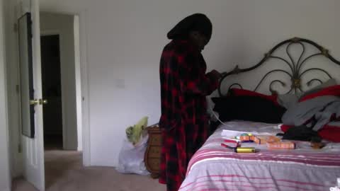 Snapshot of mrbigdthomas chatting on 10/07/25, 04:59 MrBigDThomas online show from 10/07/25, 04:59