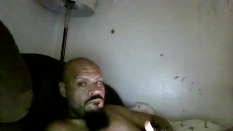 mrbiggs1077777 online show from 10/31/25, 03:35