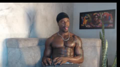 Snapshot of mrbyronstallion chatting on 10/02/25, 12:01 byron online show from 10/02/25, 12:01