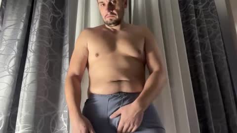 mrcumonface1 online show from 12/19/25, 09:11