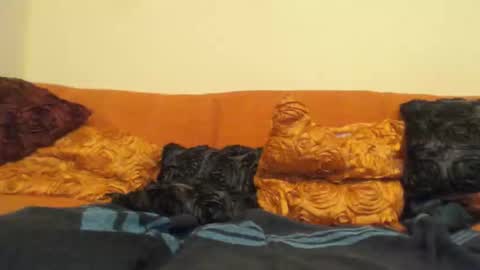 I am  online show from 10/18/25, 10:54