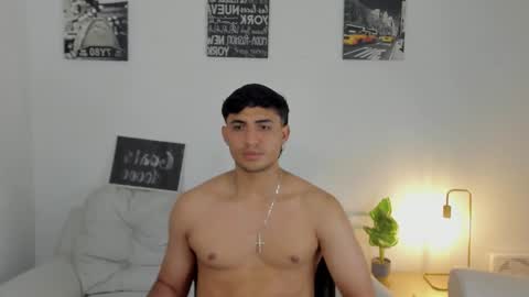 Snapshot of mrdisan chatting on 11/29/25, 12:24 mr disan online show from 11/29/25, 12:24