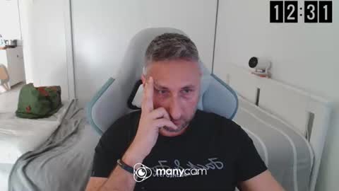 mrdr000 online show from 04/10/26, 10:31