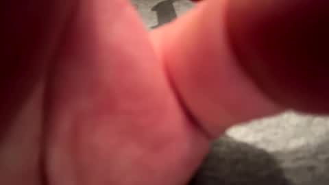 mreric_210 online show from 10/18/25, 06:05