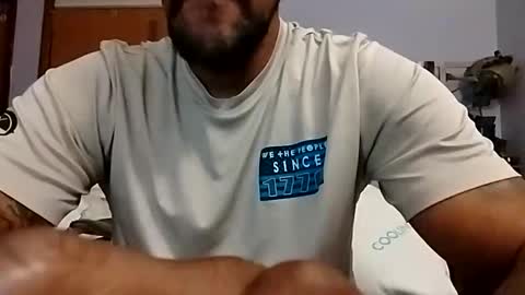 Snapshot of mrfuckyourite chatting on 10/12/25, 03:44 mrfuckyourite online show from 10/12/25, 03:44