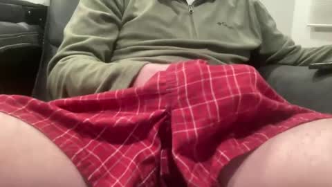 mrgummybear18 online show from 02/11/25, 02:25