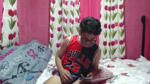 mrheartthief online show from 06/10/26, 04:50