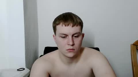 Snapshot of mrheat_ chatting on 02/17/26, 09:54 Max online show from 02/17/26, 09:54