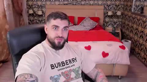 mrkarlhot99 online show from 03/10/25, 02:37