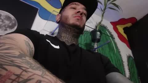 Snapshot of mrmanny__ chatting on 11/21/25, 08:46 mrmanny__ online show from 11/21/25, 08:46