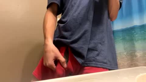 Snapshot of mrmeltyourheart chatting on 10/04/25, 02:42 James online show from 10/04/25, 02:42