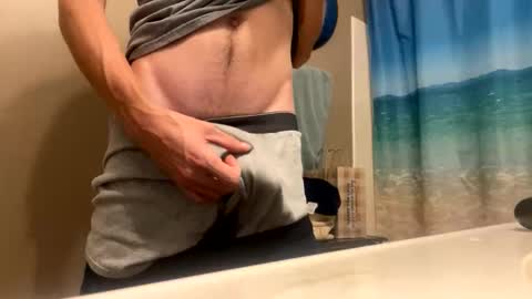 Snapshot of mrmeltyourheart chatting on 11/17/25, 03:56 James online show from 11/17/25, 03:56