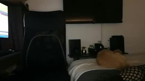 mrmiss_dannys online show from 03/01/25, 06:13