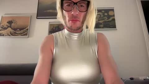 TaleOfLaura online show from 01/14/25, 08:37