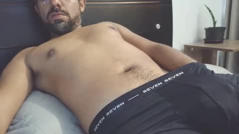 Snapshot of mrnobody3506 chatting on 03/25/26, 02:01 Mr Nobody online show from 03/25/26, 02:01