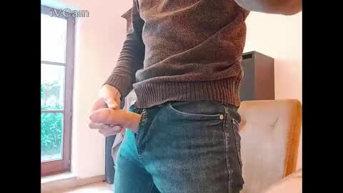 Snapshot of mrnobody6209 chatting on 03/10/25, 04:57 mrnobody6209 online show from 03/10/25, 04:57