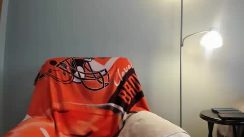 Snapshot of mromg007 chatting on 02/24/26, 06:06 mromg007 online show from 02/24/26, 06:06