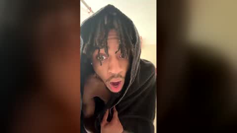 Snapshot of mrpackalott chatting on 03/02/26, 07:21 mrpackalott online show from 03/02/26, 07:21