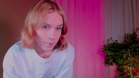 Snapshot of mrs_mills chatting on 10/01/25, 05:57 Barbie online show from 10/01/25, 05:57