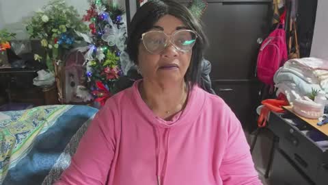 mrs_mommy online show from 12/17/25, 11:33