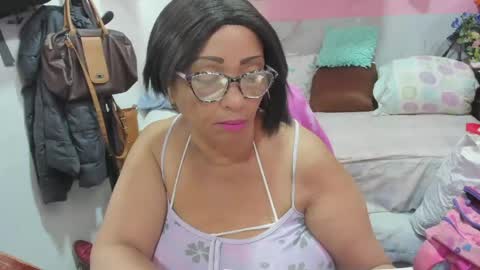 Snapshot of mrs_mommy chatting on 06/03/26, 06:57 mrs_mommy online show from 06/03/26, 06:57