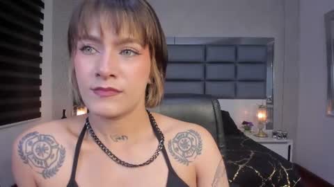 Regina online show from 06/16/26, 03:20